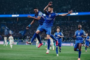 平均站位图破译申花战术：从反击到压着踢的领头羊