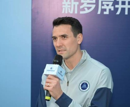 必发官网-深圳打包成都核心，陈涛打富裕仗 莱切特再搭周定洋 蓉城战术巨变