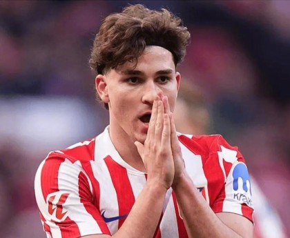 必发官网-切尔西召回前锋福法纳拟出售，巴黎等队关注马竞阿尔瓦雷斯|每日邮报|英格兰|卡拉古鲁克|马德里竞技|None_新浪体育_新浪新闻