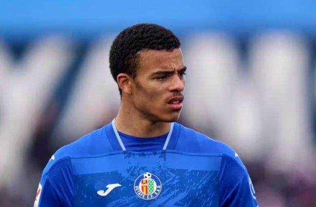 1709162906054097329.jpg gelinwude.jpg